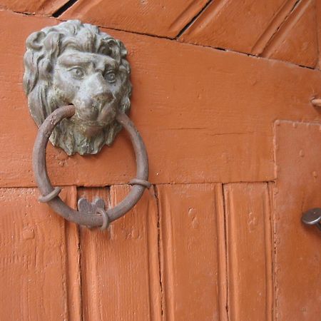 Rozmaringos Udvarhaz Dunafoldvar Exterior photo