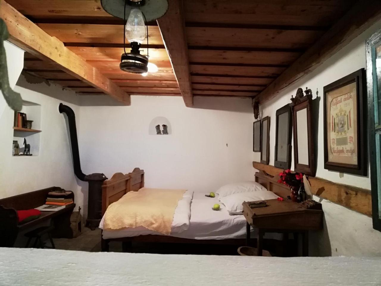 Rozmaringos Udvarhaz Dunafoldvar Exterior photo
